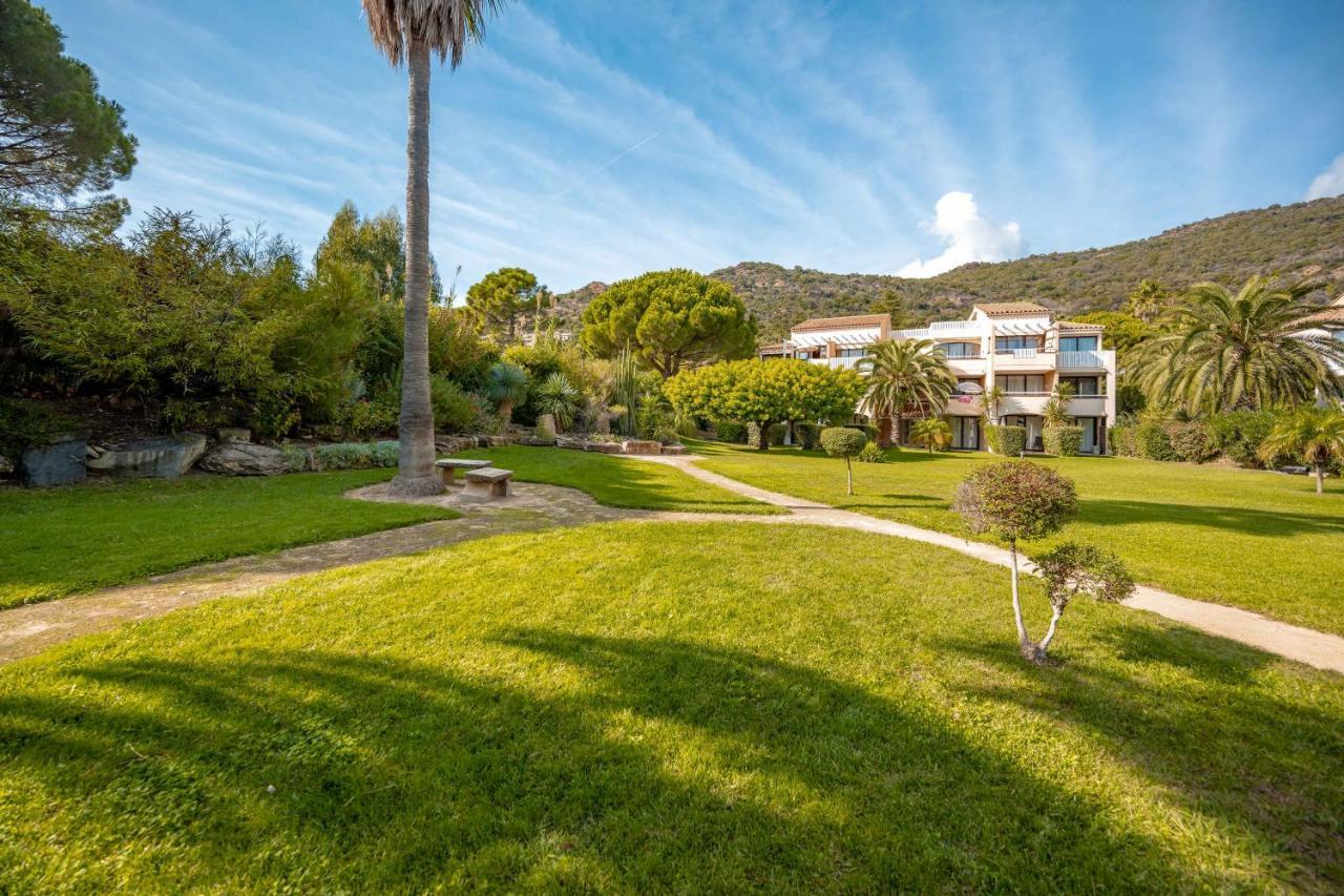 Residence Pierre & Vacances L'Anse De Pramousquier Льо Лаванду Екстериор снимка