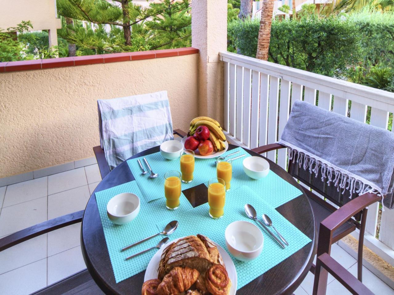 Residence Pierre & Vacances L'Anse De Pramousquier Льо Лаванду Екстериор снимка