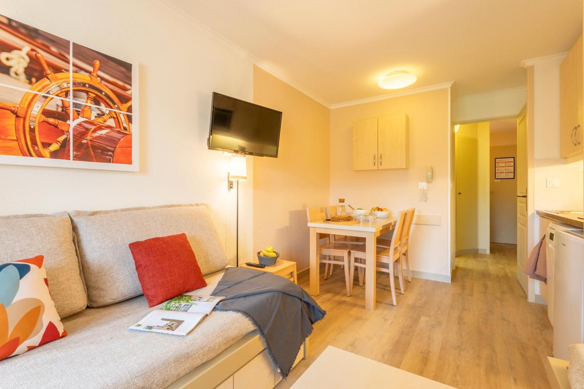 Residence Pierre & Vacances L'Anse De Pramousquier Льо Лаванду Екстериор снимка