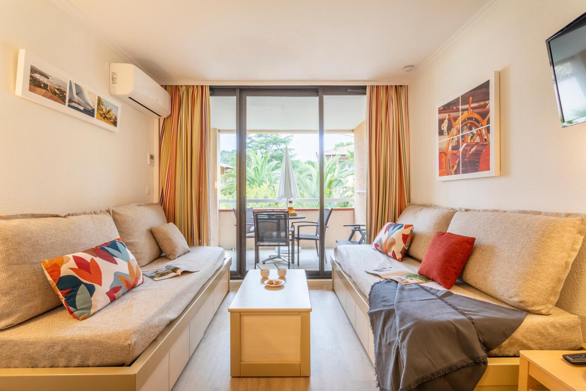 Residence Pierre & Vacances L'Anse De Pramousquier Льо Лаванду Екстериор снимка