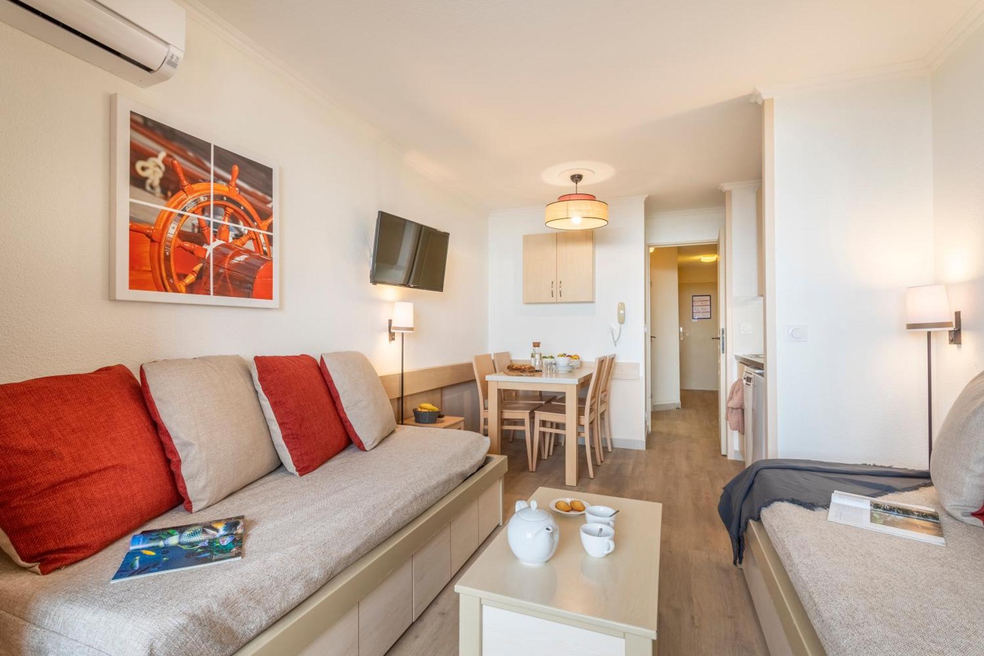 Residence Pierre & Vacances L'Anse De Pramousquier Льо Лаванду Екстериор снимка