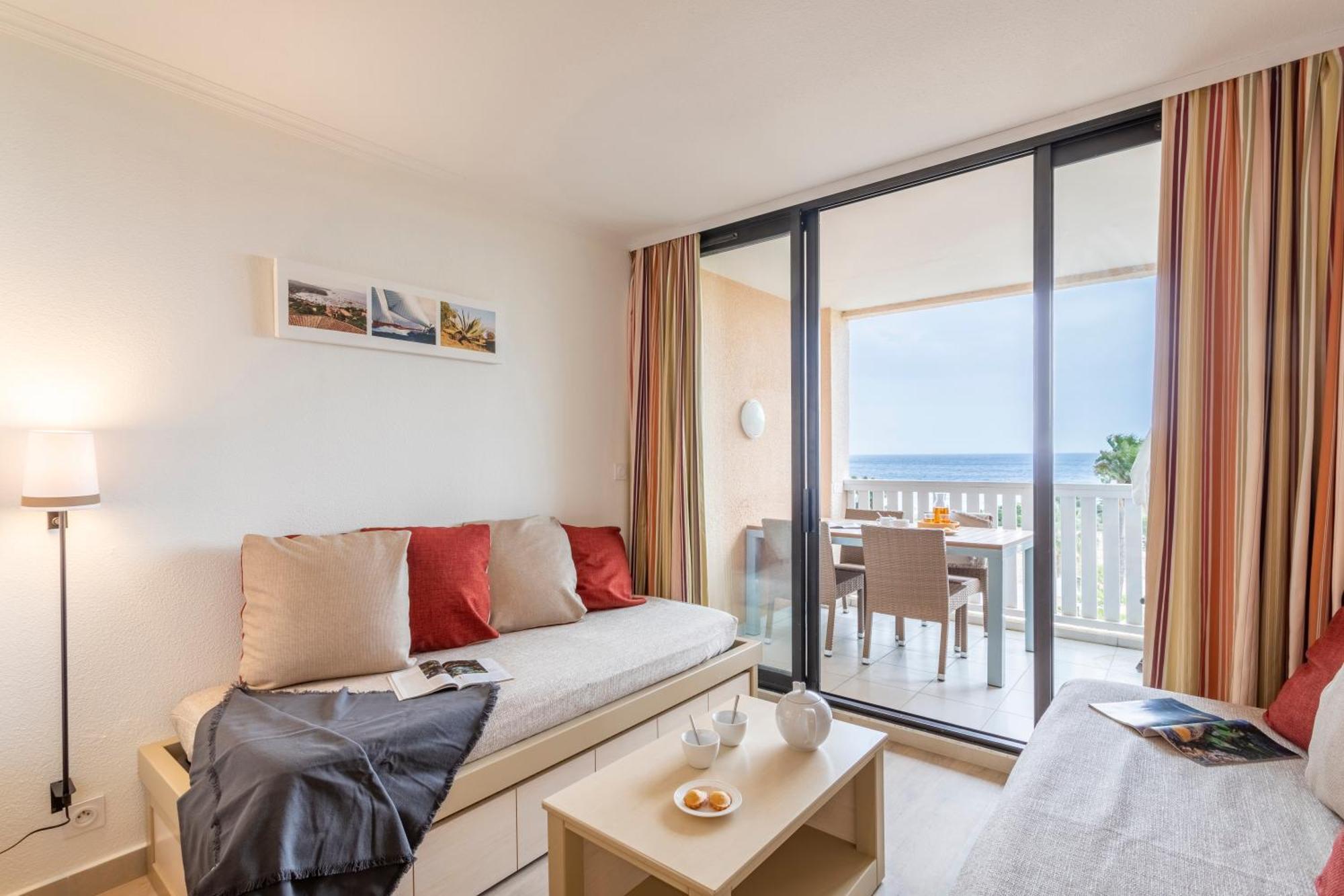 Residence Pierre & Vacances L'Anse De Pramousquier Льо Лаванду Екстериор снимка