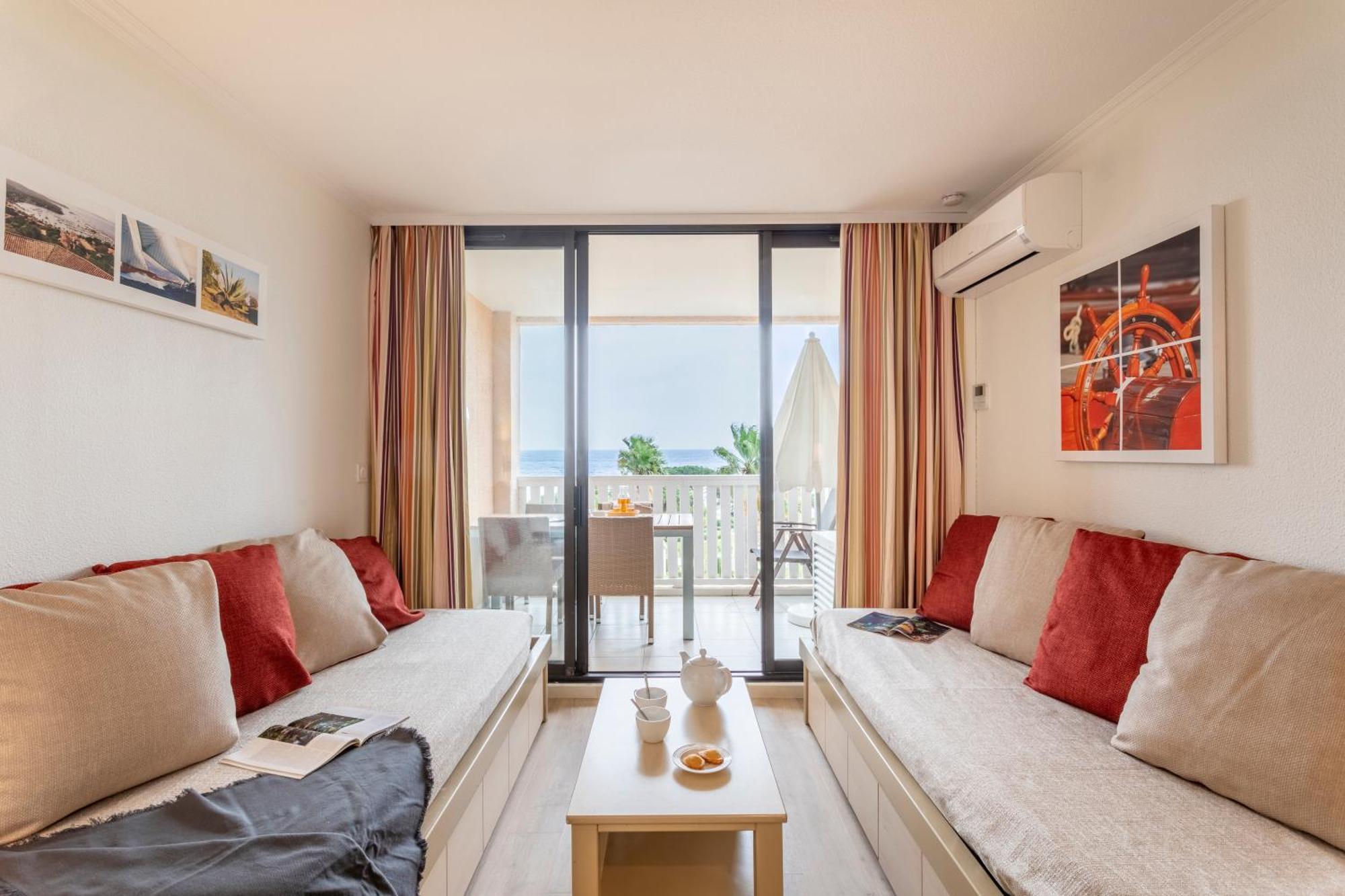 Residence Pierre & Vacances L'Anse De Pramousquier Льо Лаванду Екстериор снимка