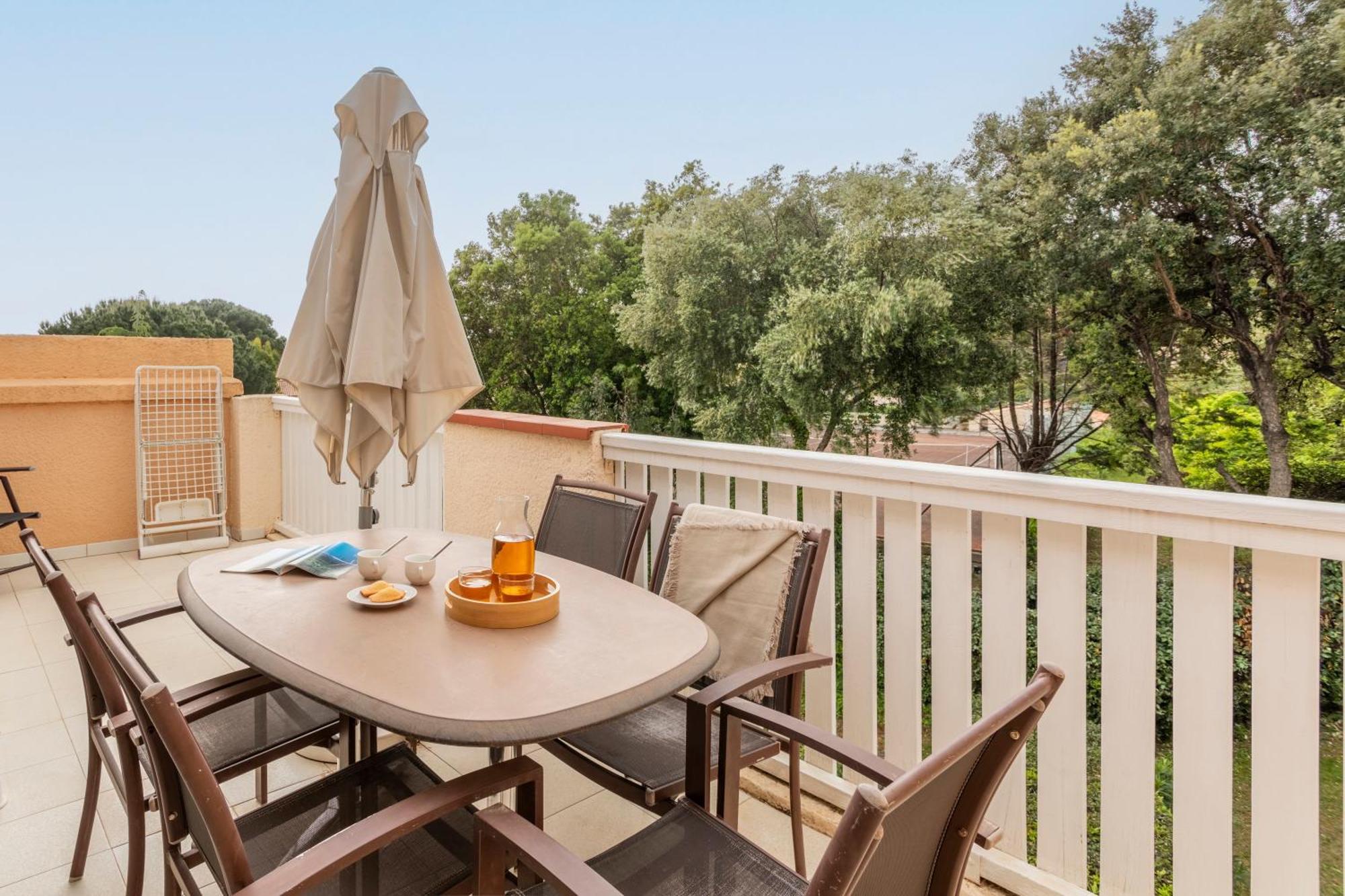 Residence Pierre & Vacances L'Anse De Pramousquier Льо Лаванду Екстериор снимка